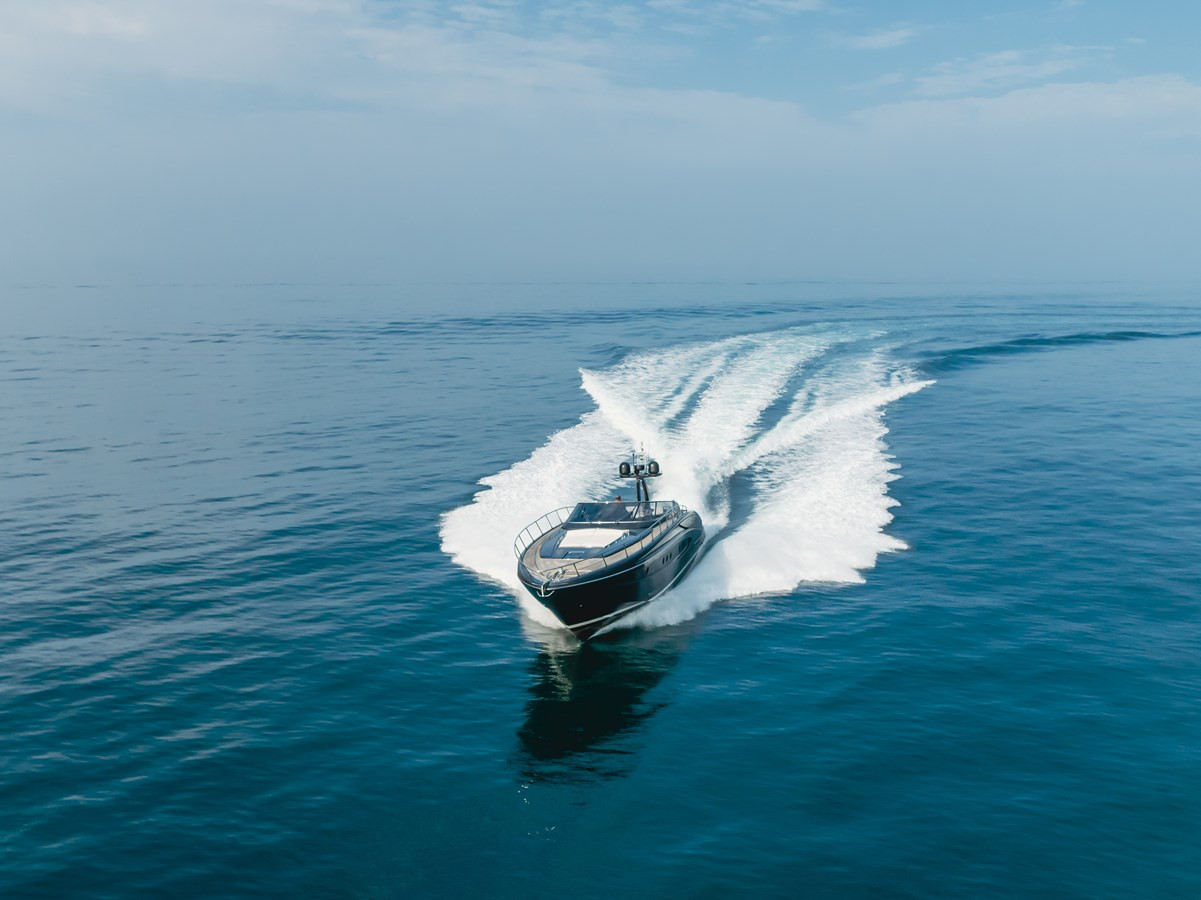 https://arconyachts.ams3.digitaloceanspaces.com/110625/conversions/large_4383571-optimize.jpg