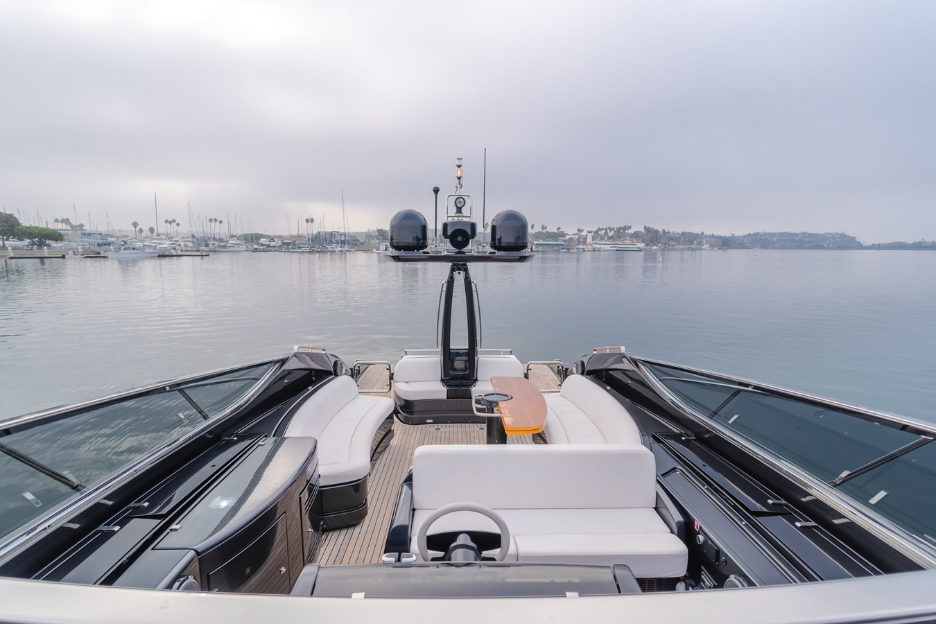 https://arconyachts.ams3.digitaloceanspaces.com/110672/conversions/large_4385100-optimize.jpg