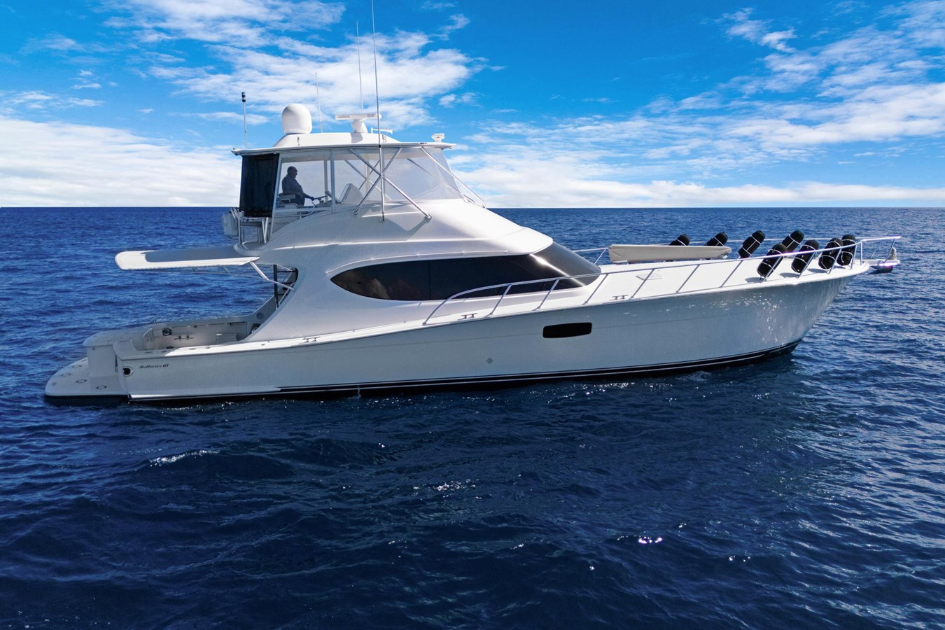 https://arconyachts.ams3.digitaloceanspaces.com/110753/conversions/large_4583441-optimize.jpg