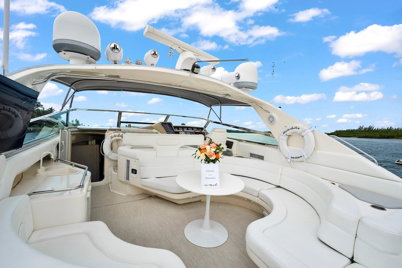 https://arconyachts.ams3.digitaloceanspaces.com/110916/conversions/large_4680549-optimize.jpg