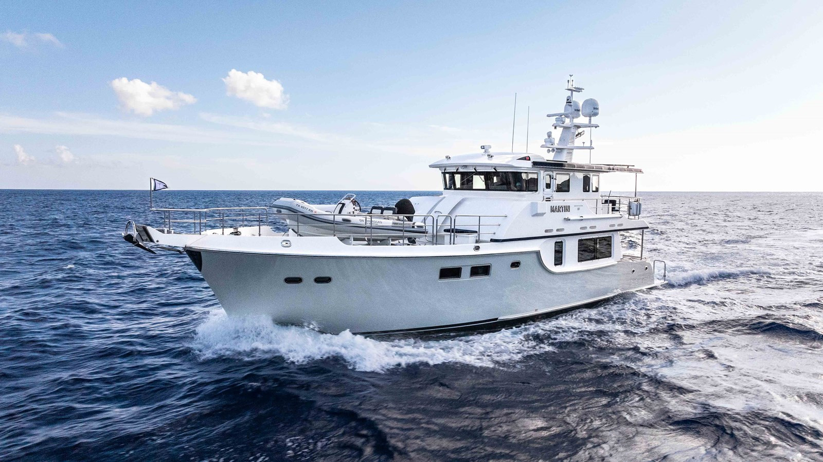 https://arconyachts.ams3.digitaloceanspaces.com/110936/conversions/large_4852879-optimize.jpg