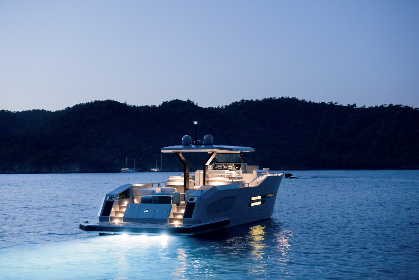 https://arconyachts.ams3.digitaloceanspaces.com/111253/conversions/large_4456946-optimize.jpg