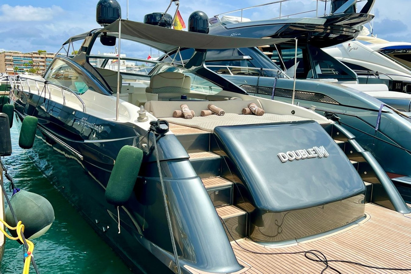 https://arconyachts.ams3.digitaloceanspaces.com/111344/conversions/large_4302304-optimize.jpg
