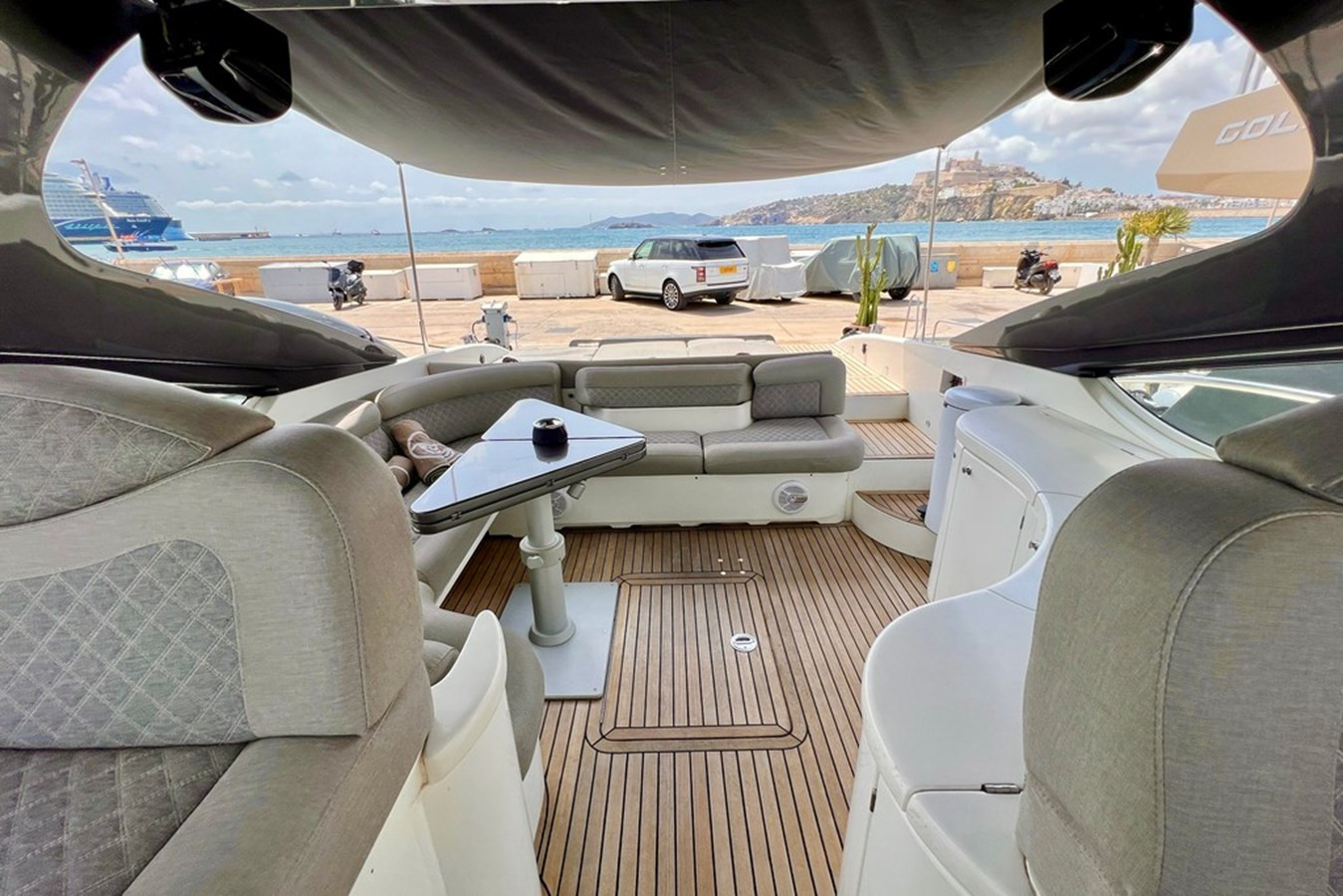 https://arconyachts.ams3.digitaloceanspaces.com/111359/conversions/large_4302321-optimize.jpg