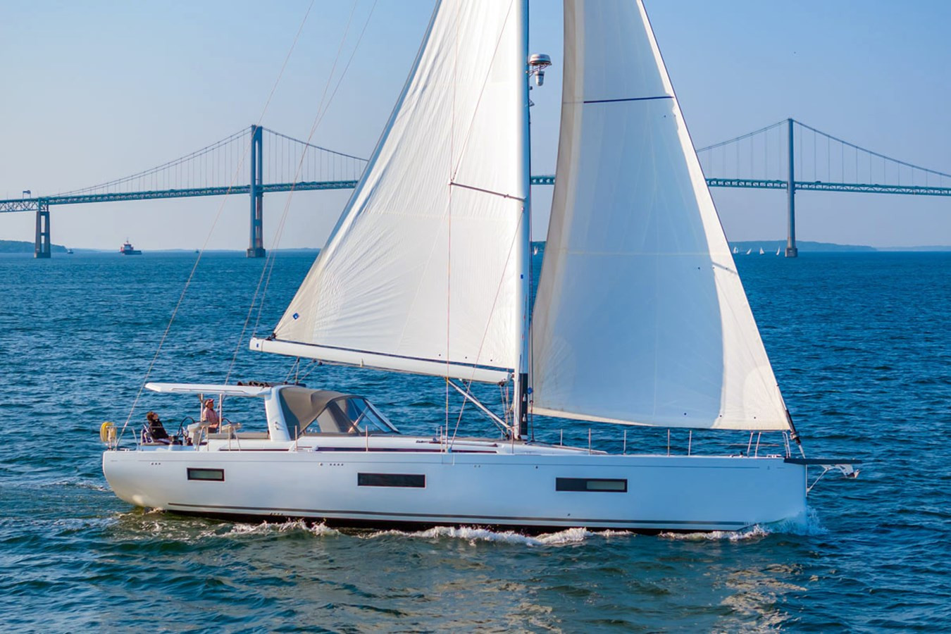 https://arconyachts.ams3.digitaloceanspaces.com/111415/conversions/large_4705439-optimize.jpg