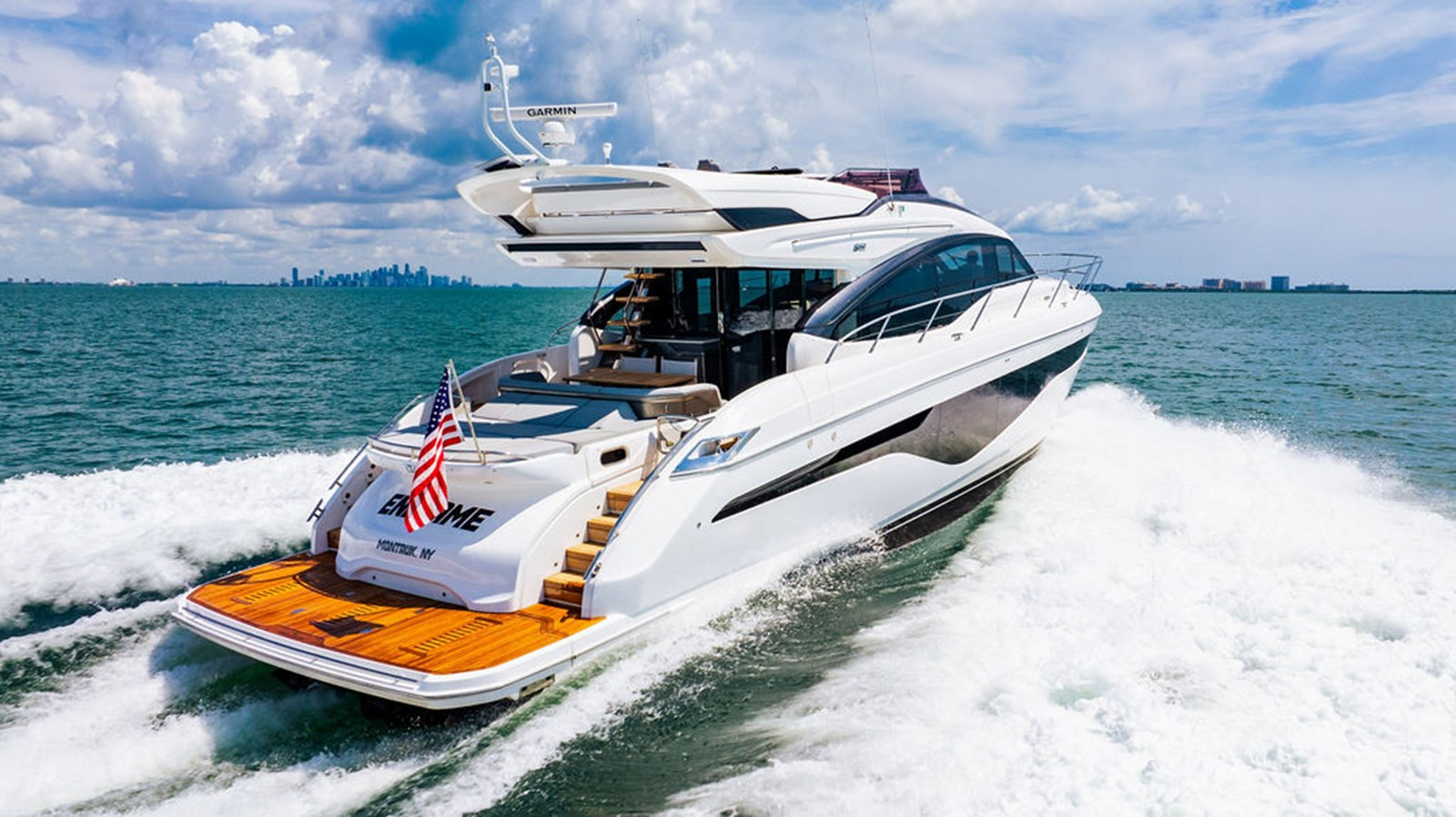 https://arconyachts.ams3.digitaloceanspaces.com/111530/conversions/large_4382894-optimize.jpg