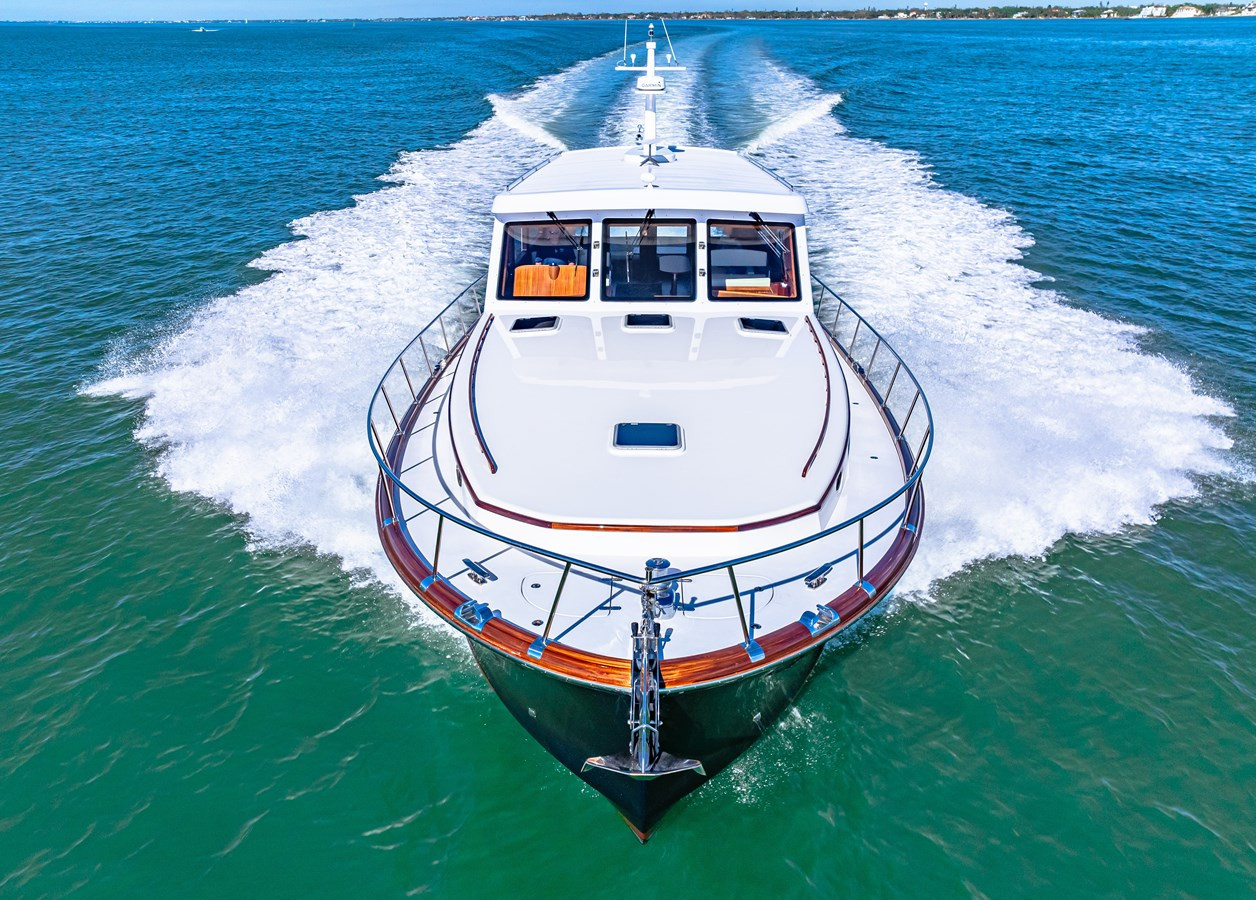 https://arconyachts.ams3.digitaloceanspaces.com/111608/conversions/large_4563608-optimize.jpg