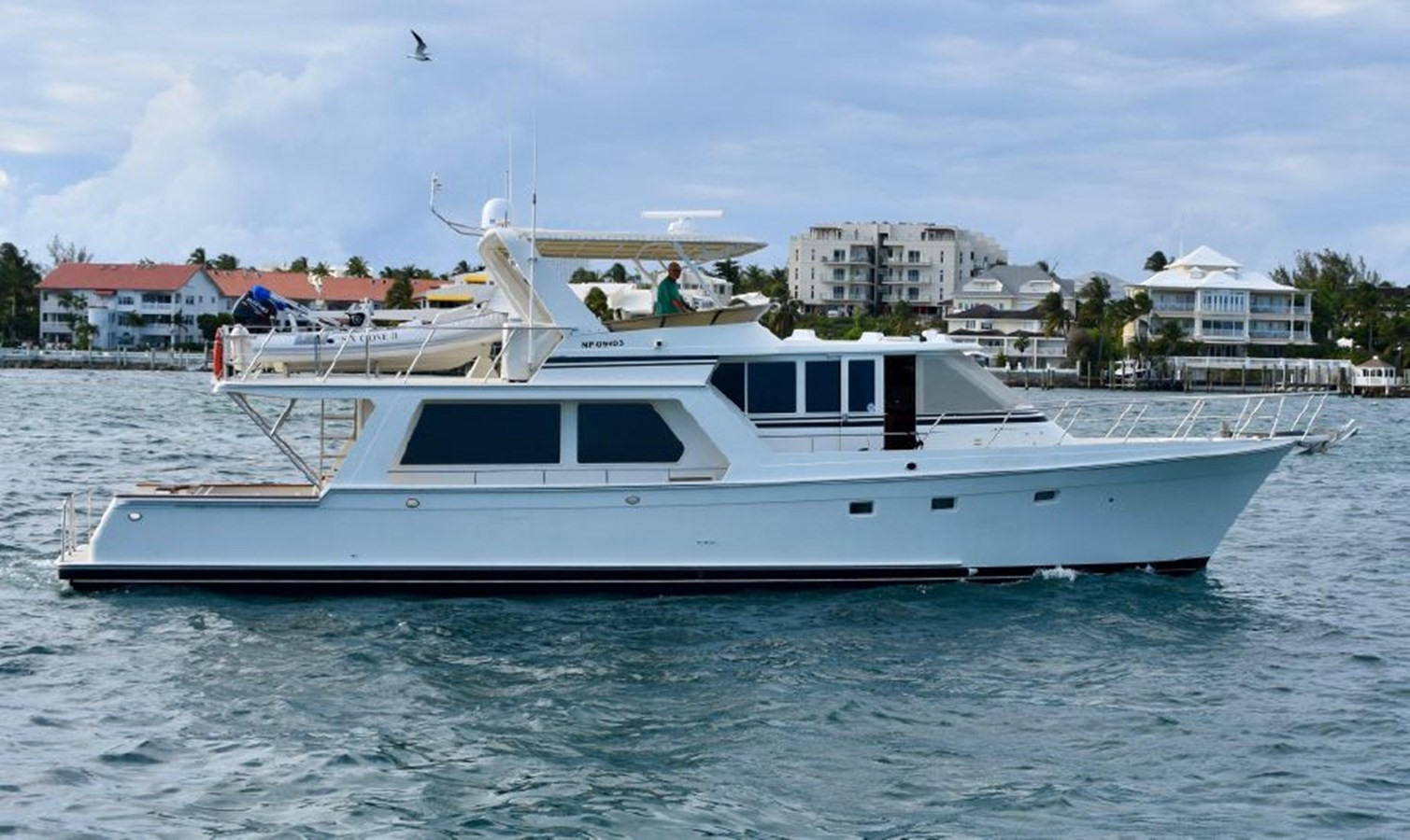 https://arconyachts.ams3.digitaloceanspaces.com/111630/conversions/large_2828614-optimize.jpg