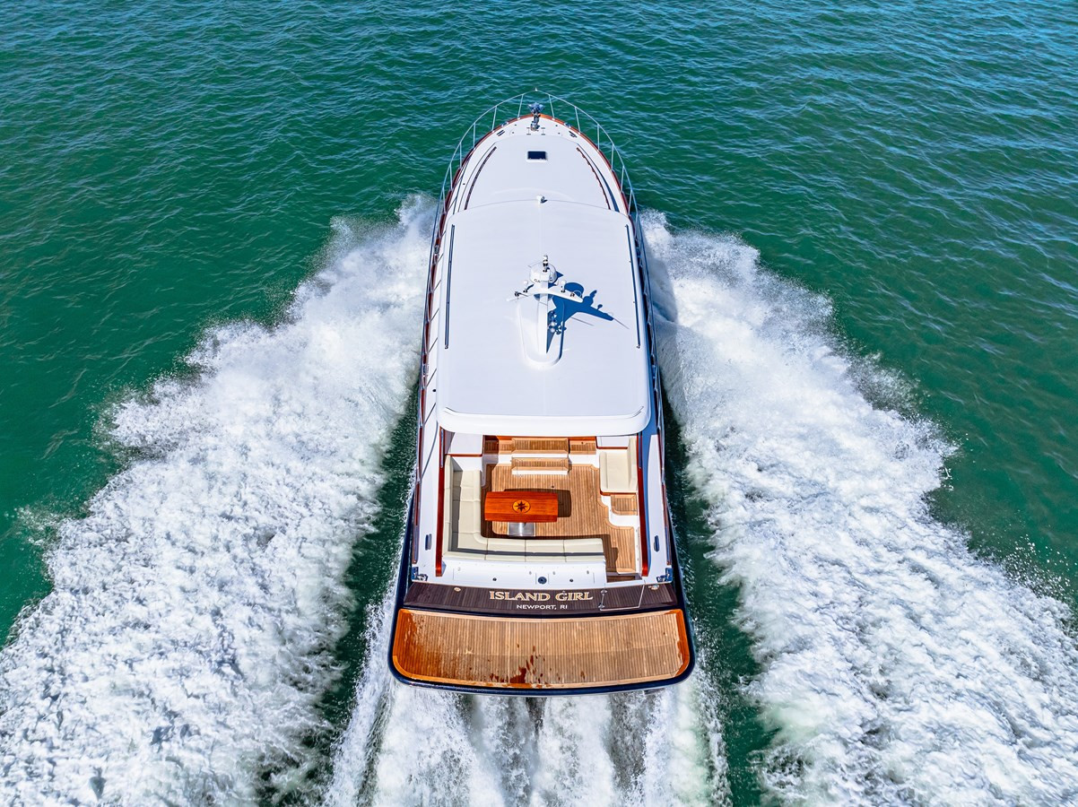 https://arconyachts.ams3.digitaloceanspaces.com/111640/conversions/large_4563619-optimize.jpg