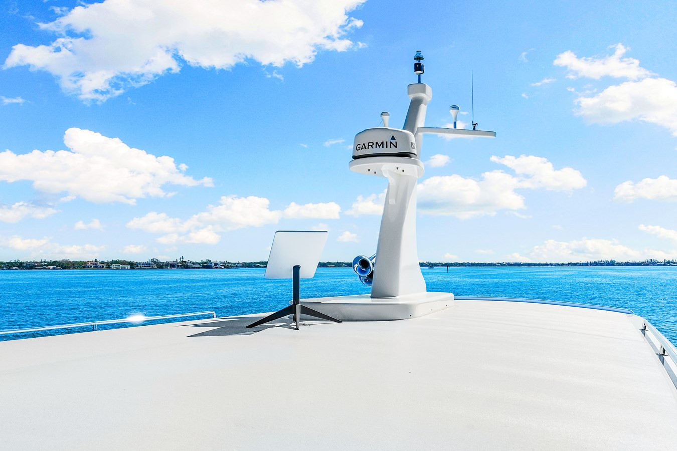 https://arconyachts.ams3.digitaloceanspaces.com/111693/conversions/large_4563636-optimize.jpg