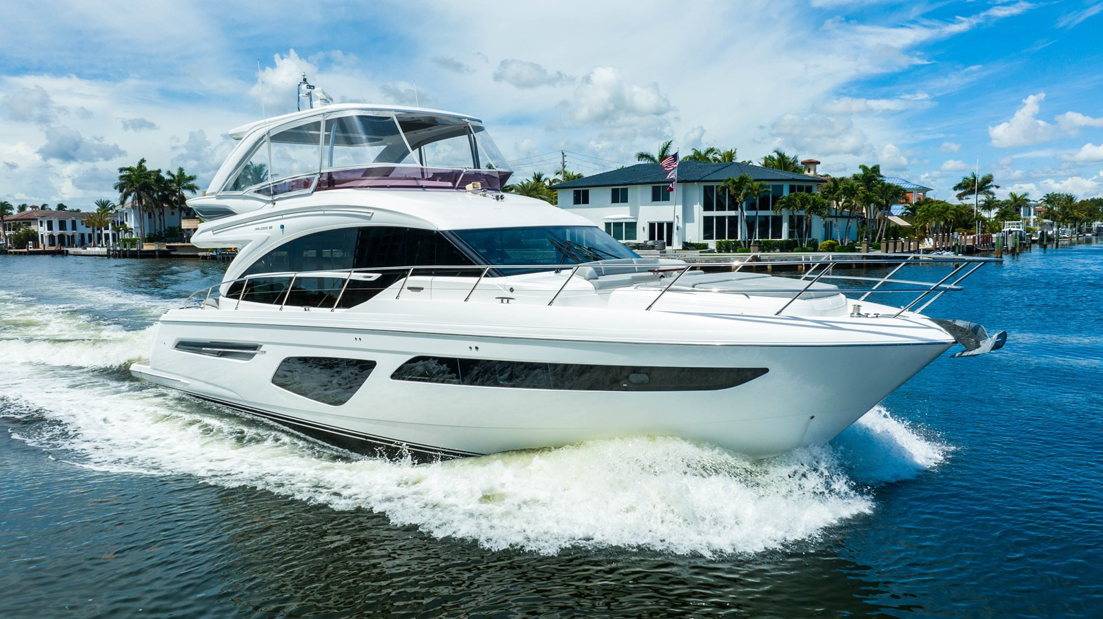 https://arconyachts.ams3.digitaloceanspaces.com/111791/conversions/large_3575456-optimize.jpg