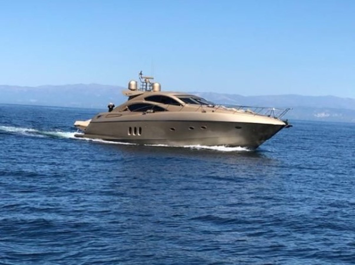 https://arconyachts.ams3.digitaloceanspaces.com/111877/conversions/large_3610060-optimize.jpg