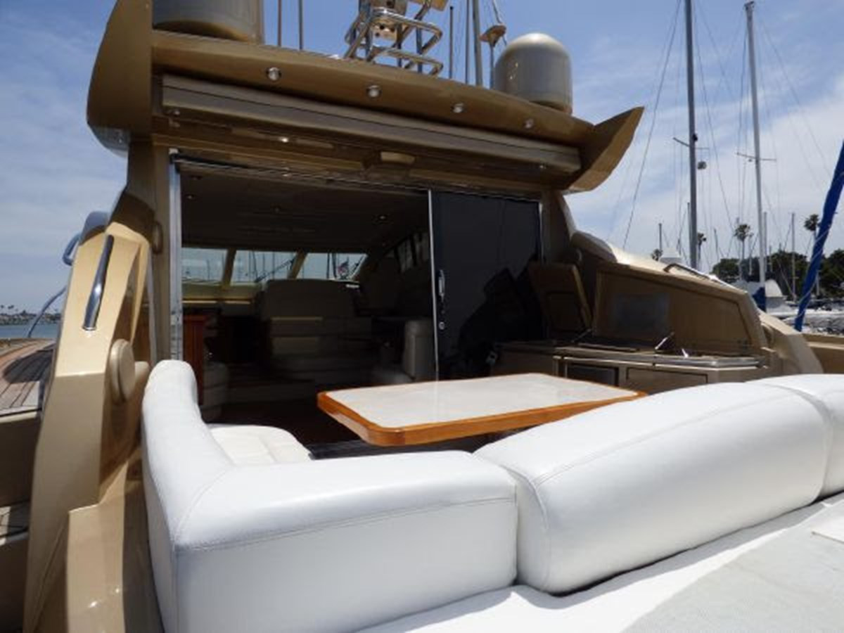 https://arconyachts.ams3.digitaloceanspaces.com/111882/conversions/large_3610062-optimize.jpg