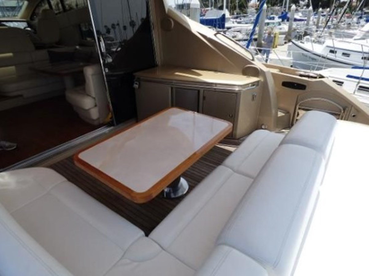 https://arconyachts.ams3.digitaloceanspaces.com/111900/conversions/large_3610068-optimize.jpg