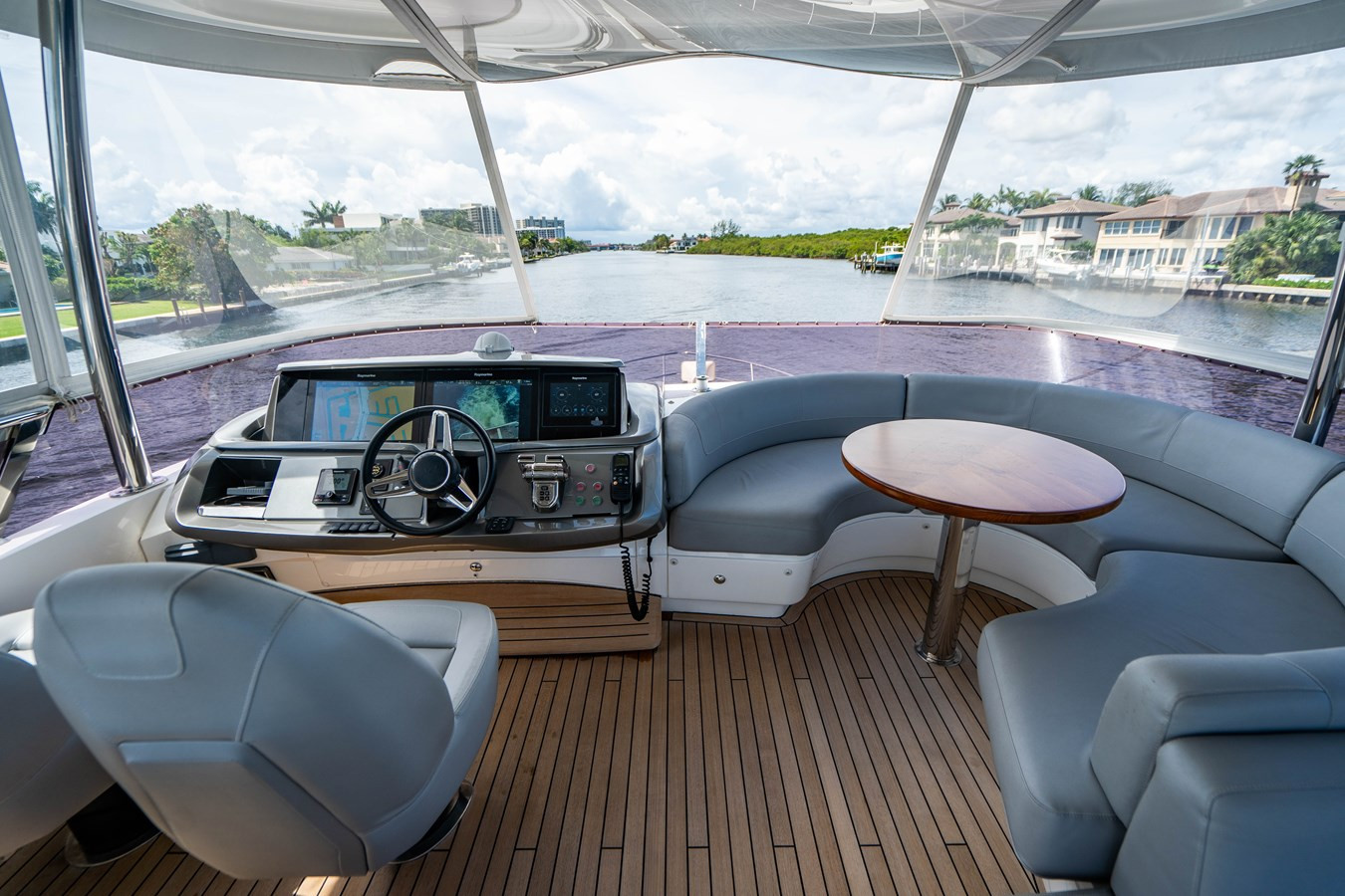 https://arconyachts.ams3.digitaloceanspaces.com/111907/conversions/large_3575543-optimize.jpg