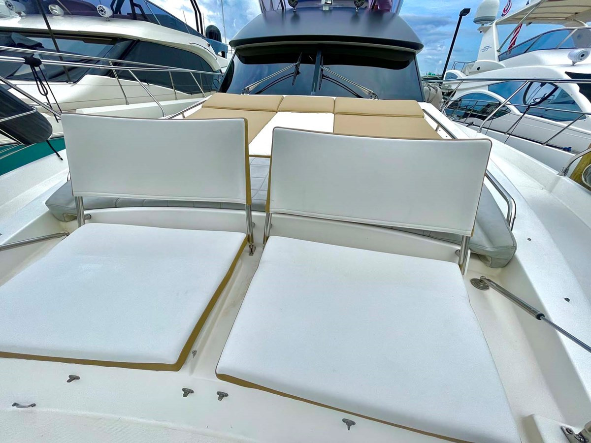 https://arconyachts.ams3.digitaloceanspaces.com/112024/conversions/large_4311951-optimize.jpg