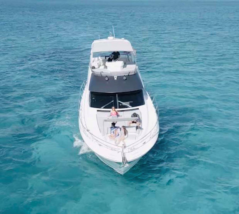 https://arconyachts.ams3.digitaloceanspaces.com/112071/conversions/large_4311967-optimize.jpg
