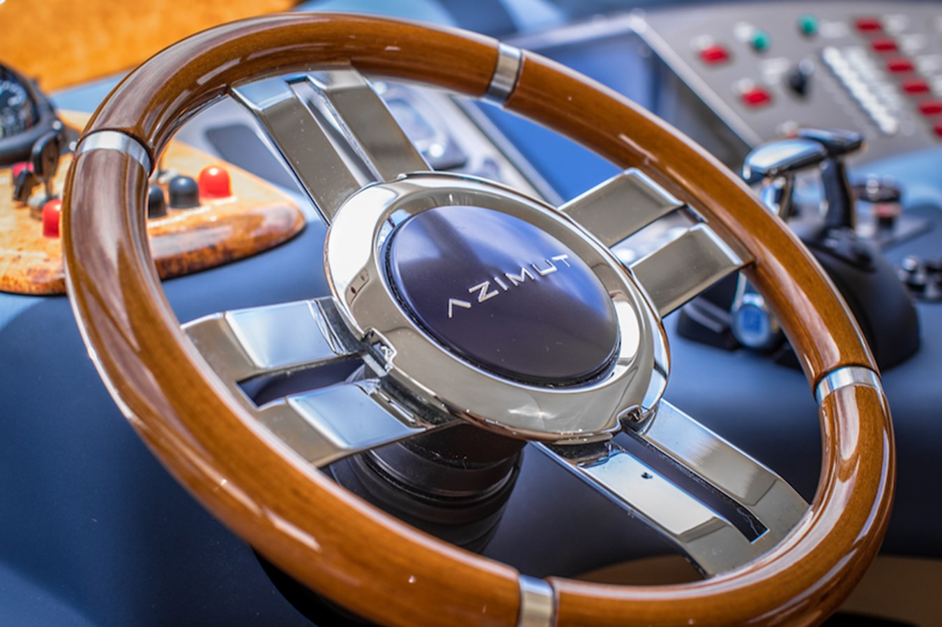 https://arconyachts.ams3.digitaloceanspaces.com/112401/conversions/large_4595490-optimize.jpg