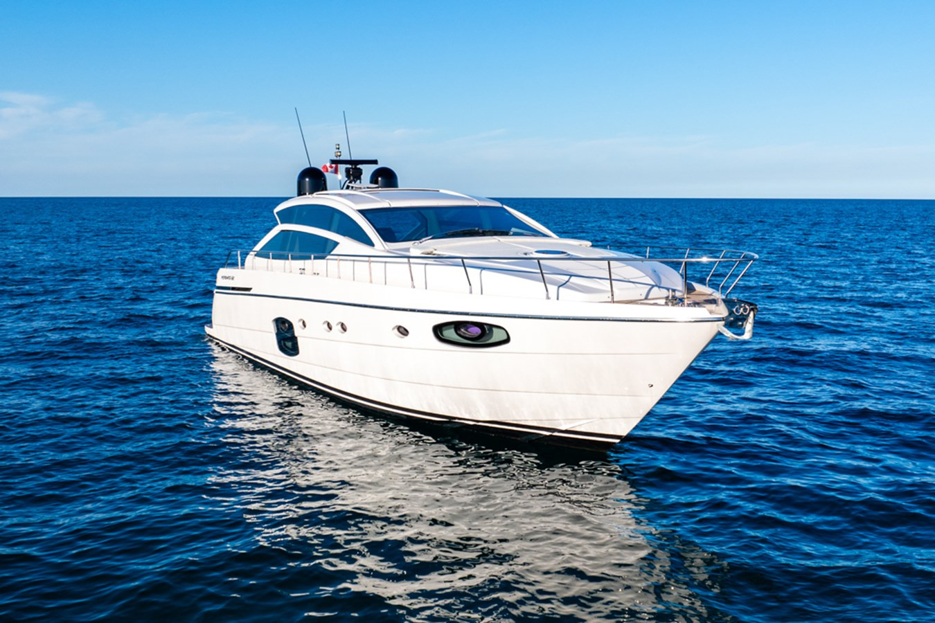 https://arconyachts.ams3.digitaloceanspaces.com/112441/conversions/large_4543732-optimize.jpg