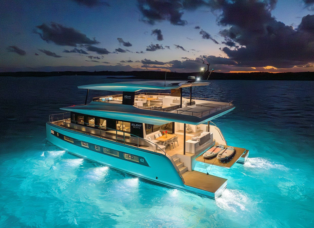 https://arconyachts.ams3.digitaloceanspaces.com/112511/conversions/large_4572665-optimize.jpg