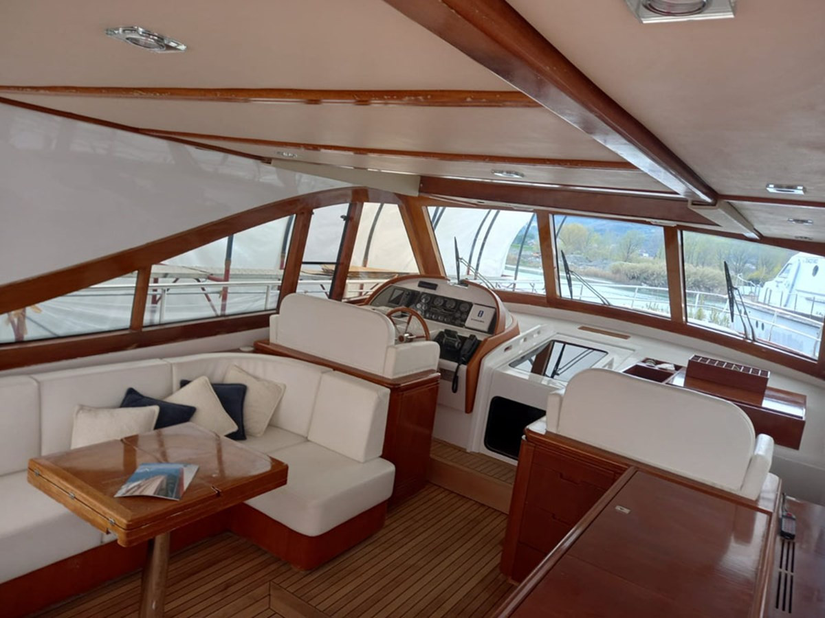 https://arconyachts.ams3.digitaloceanspaces.com/112825/conversions/large_3833081-optimize.jpg