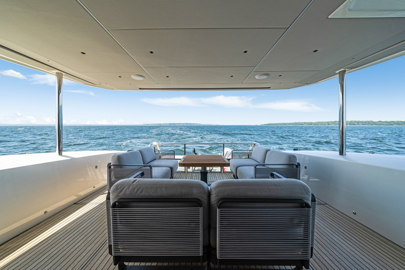 https://arconyachts.ams3.digitaloceanspaces.com/113315/conversions/large_4698680-optimize.jpg