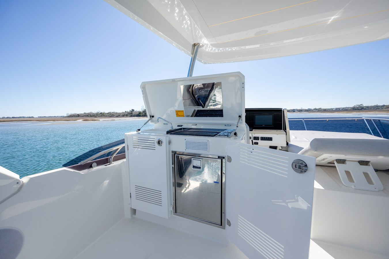 https://arconyachts.ams3.digitaloceanspaces.com/113322/conversions/large_4539502-optimize.jpg