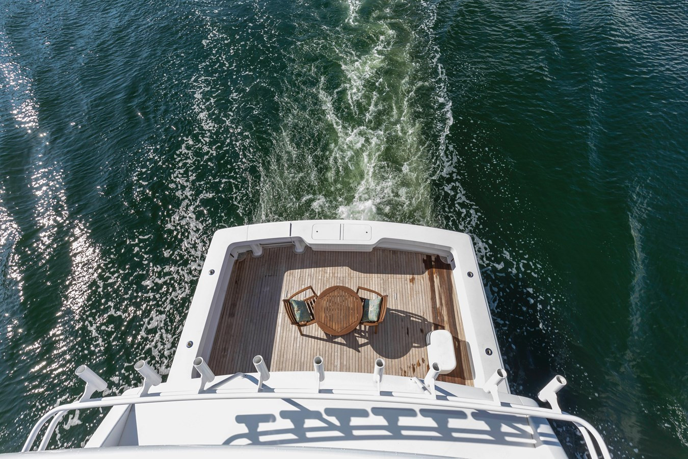 https://arconyachts.ams3.digitaloceanspaces.com/113576/conversions/large_3045973-optimize.jpg