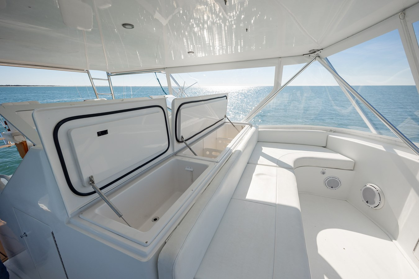 https://arconyachts.ams3.digitaloceanspaces.com/113897/conversions/large_4569069-optimize.jpg