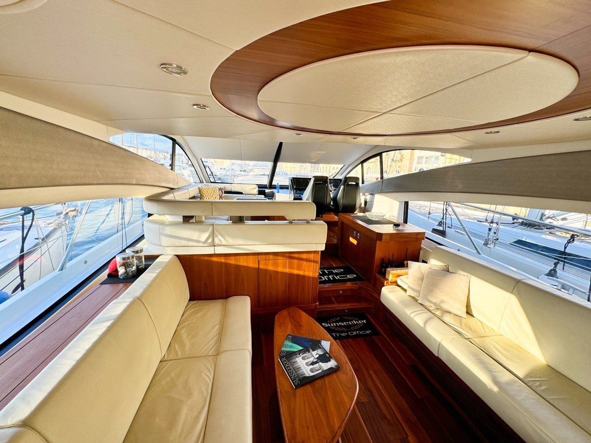 https://arconyachts.ams3.digitaloceanspaces.com/114038/conversions/large_4430980-optimize.jpg