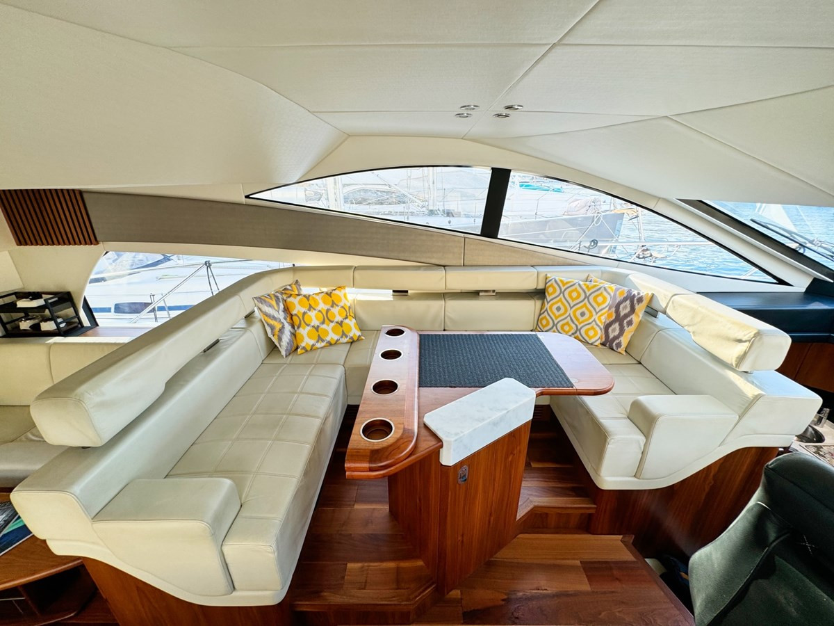 https://arconyachts.ams3.digitaloceanspaces.com/114059/conversions/large_4430993-optimize.jpg