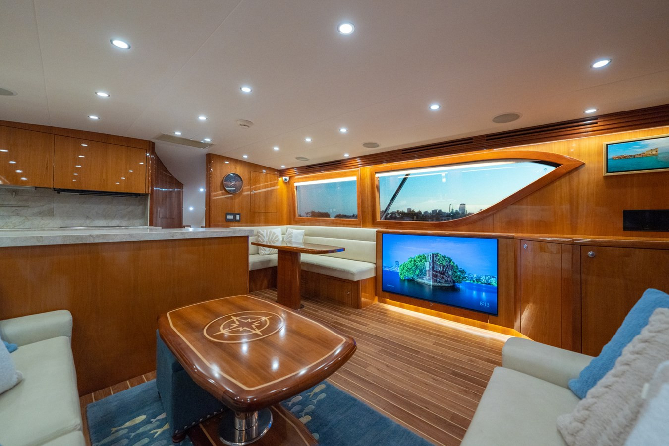 https://arconyachts.ams3.digitaloceanspaces.com/114098/conversions/large_4680112-optimize.jpg