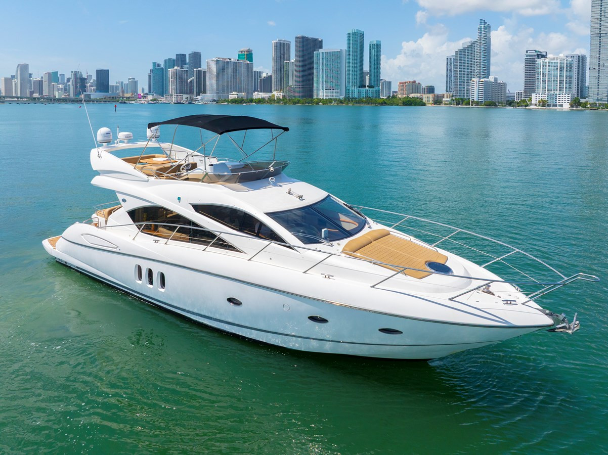 https://arconyachts.ams3.digitaloceanspaces.com/114150/conversions/large_4812654-optimize.jpg