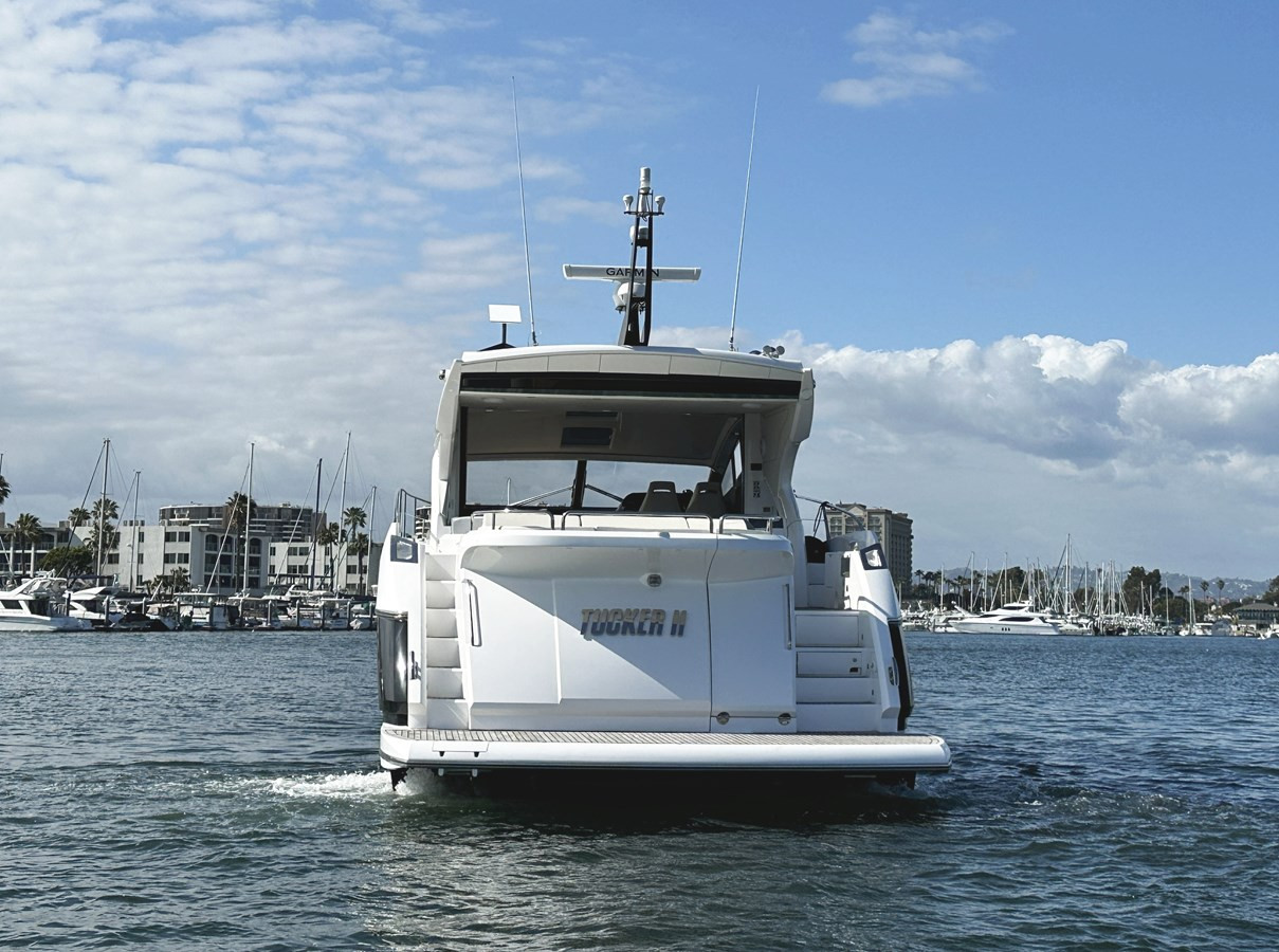 https://arconyachts.ams3.digitaloceanspaces.com/114335/conversions/large_4677789-optimize.jpg