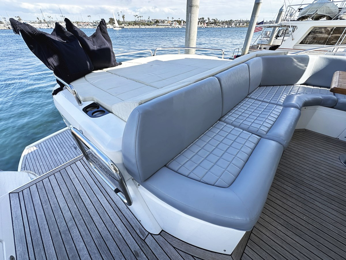 https://arconyachts.ams3.digitaloceanspaces.com/114356/conversions/large_4677791-optimize.jpg