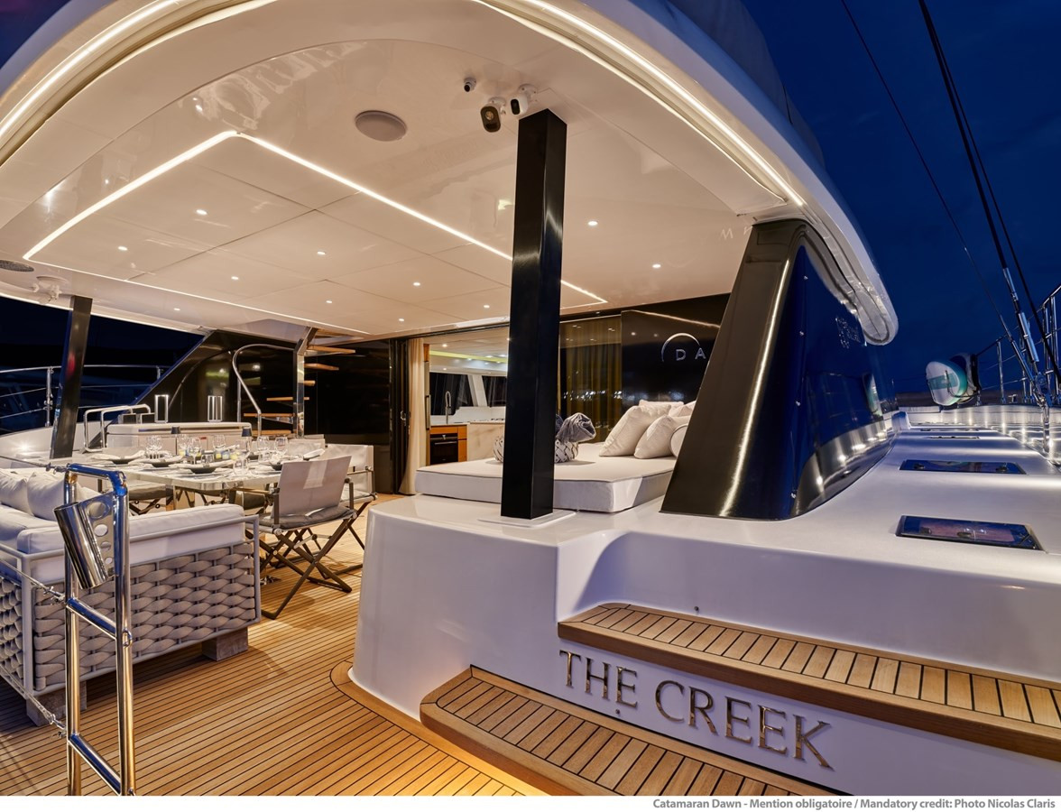 https://arconyachts.ams3.digitaloceanspaces.com/114502/conversions/large_4314570-optimize.jpg