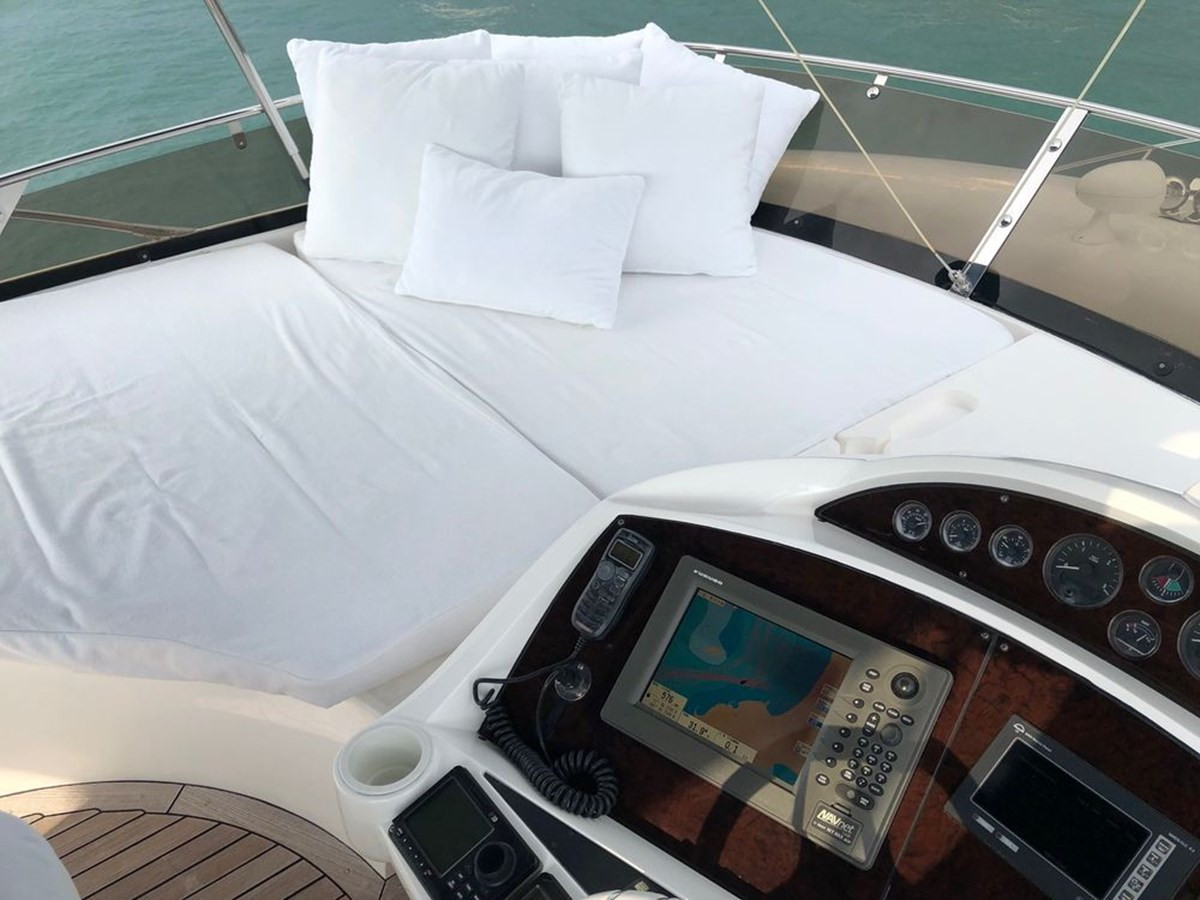 https://arconyachts.ams3.digitaloceanspaces.com/114705/conversions/large_2828735-optimize.jpg