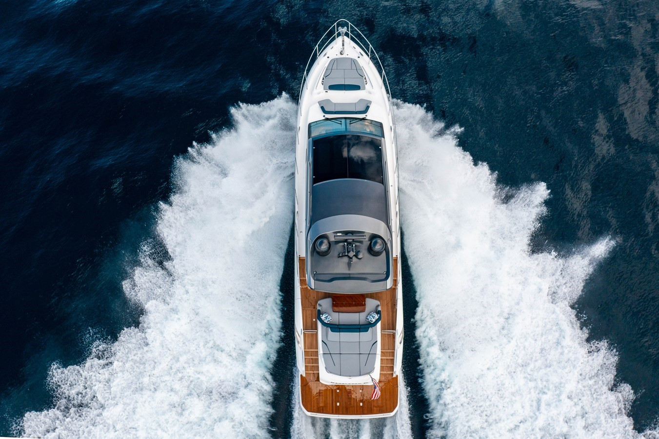 https://arconyachts.ams3.digitaloceanspaces.com/114835/conversions/large_3648418-optimize.jpg