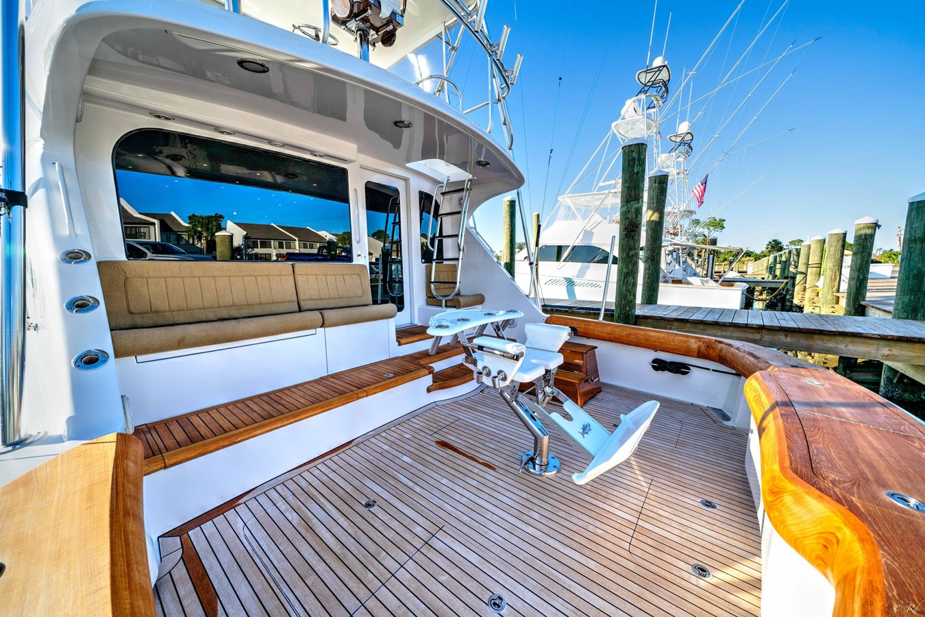 https://arconyachts.ams3.digitaloceanspaces.com/114887/conversions/large_3762897-optimize.jpg