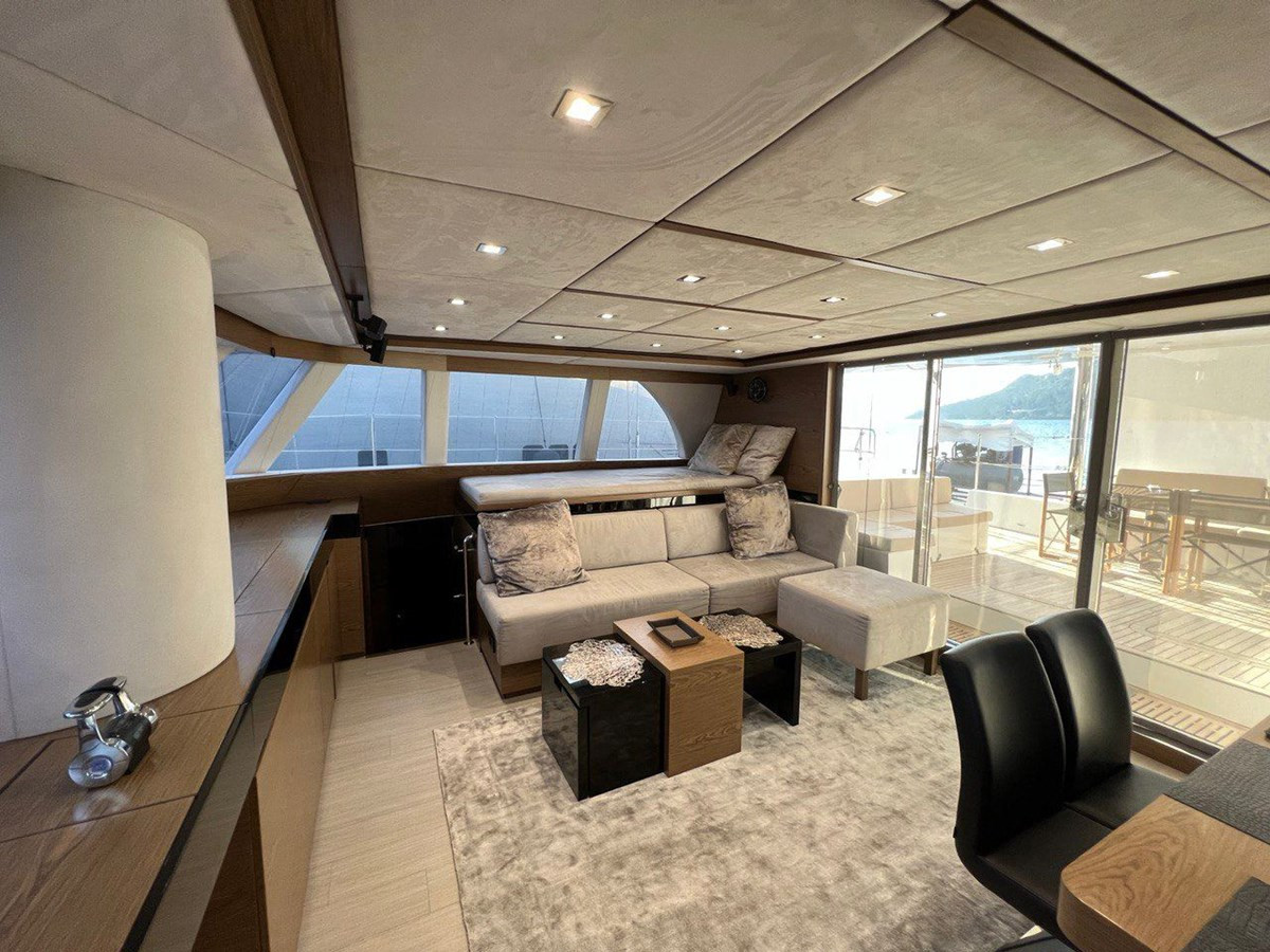 https://arconyachts.ams3.digitaloceanspaces.com/114997/conversions/large_3820259-optimize.jpg