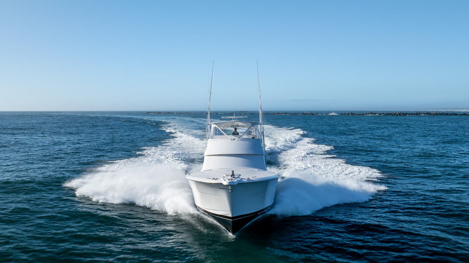 https://arconyachts.ams3.digitaloceanspaces.com/115162/conversions/large_4406459-optimize.jpg