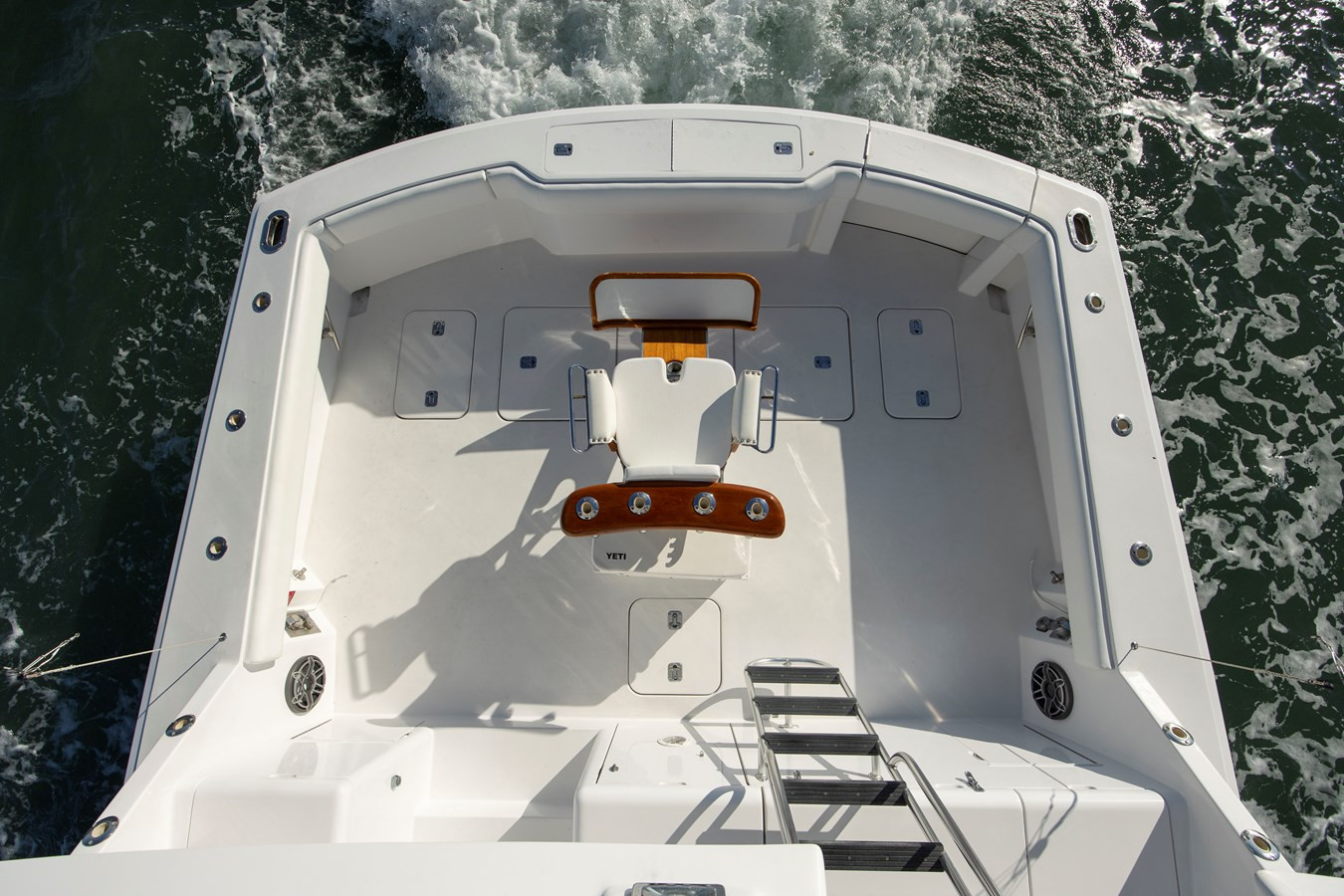 https://arconyachts.ams3.digitaloceanspaces.com/115252/conversions/large_4406538-optimize.jpg