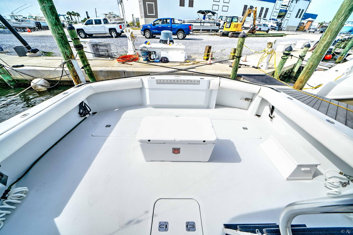 https://arconyachts.ams3.digitaloceanspaces.com/115317/conversions/large_4163013-optimize.jpg