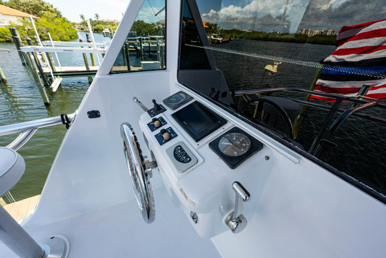 https://arconyachts.ams3.digitaloceanspaces.com/115322/conversions/large_3966999-optimize.jpg