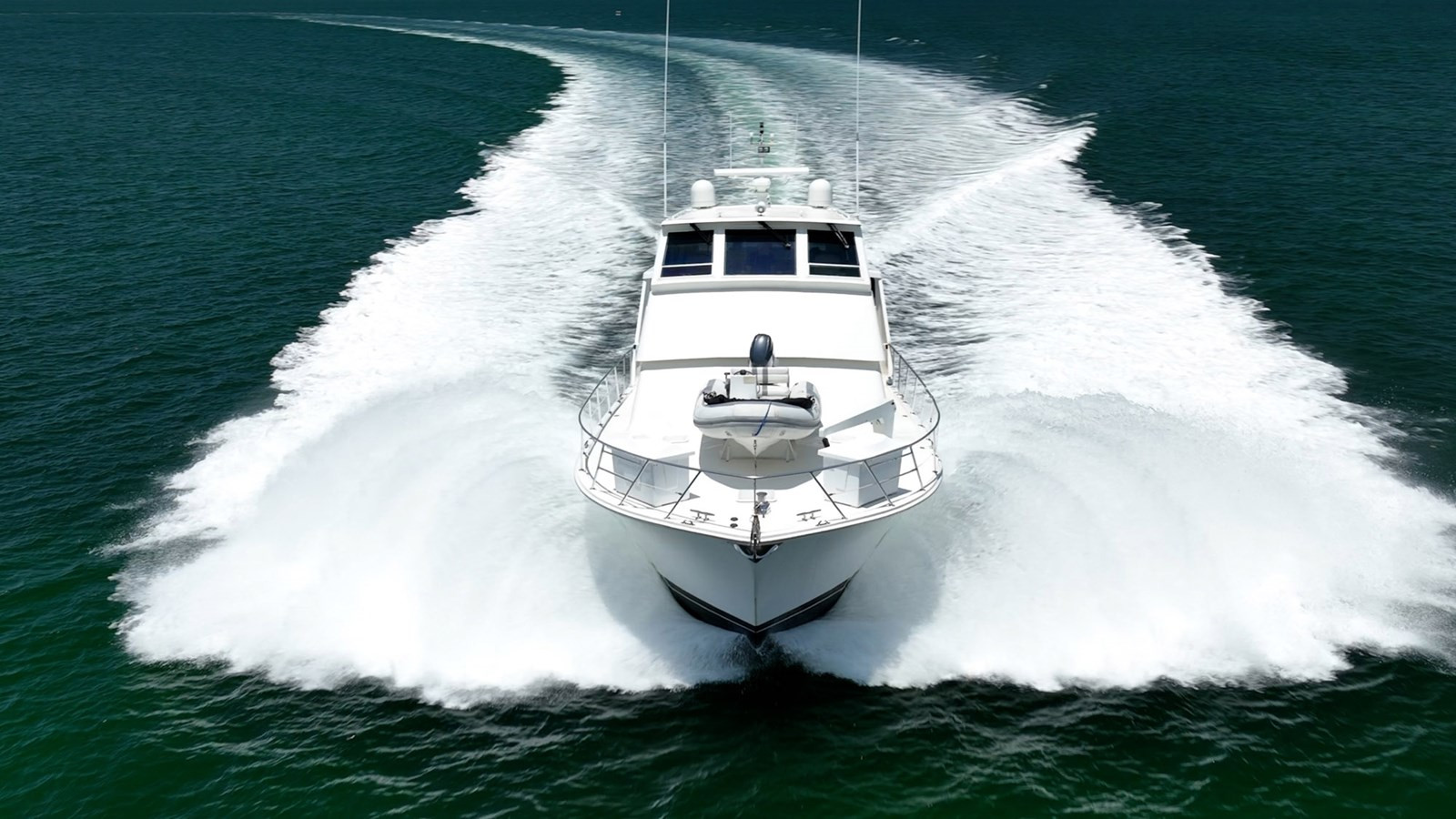 https://arconyachts.ams3.digitaloceanspaces.com/115641/conversions/large_4364190-optimize.jpg