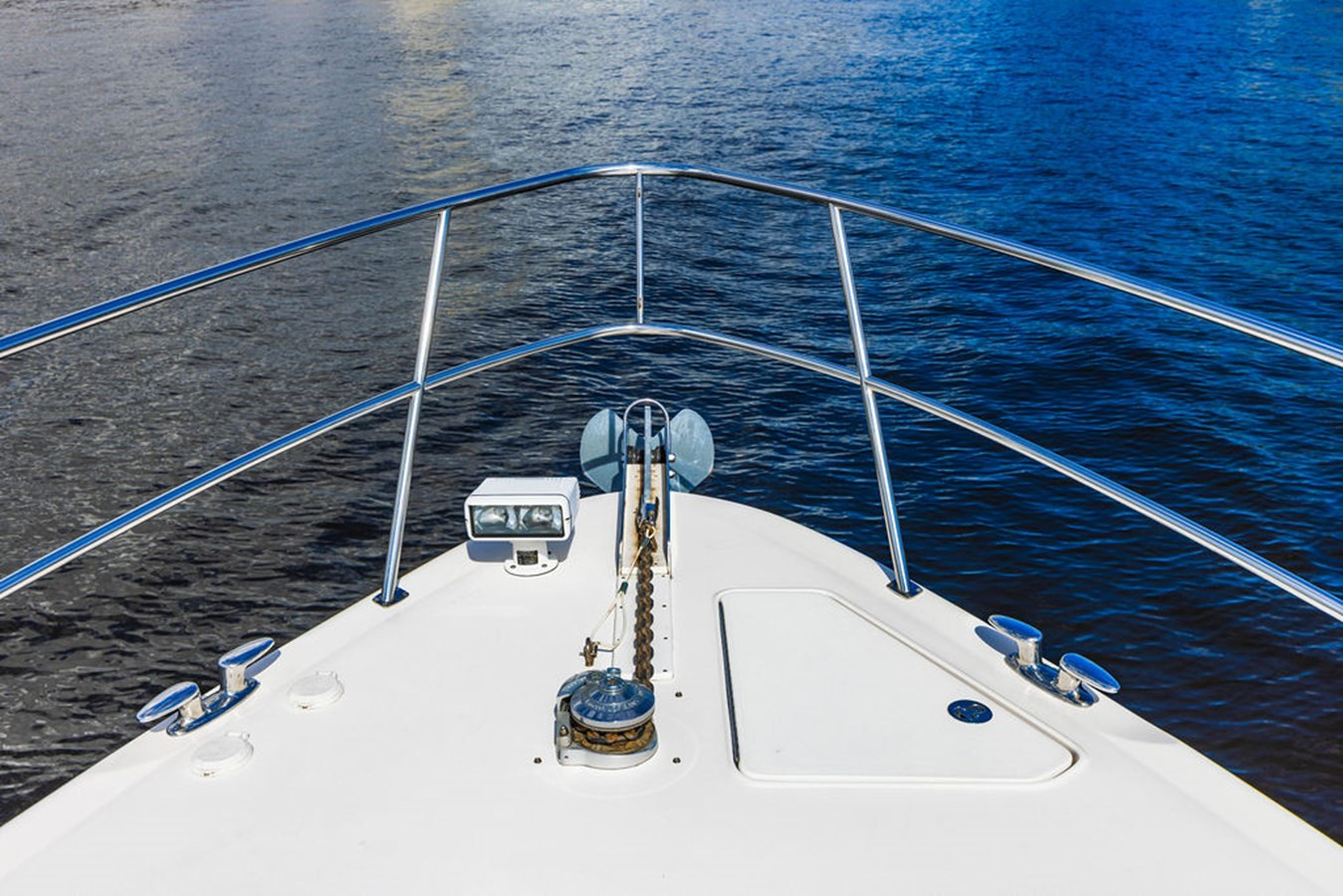 https://arconyachts.ams3.digitaloceanspaces.com/115875/conversions/large_4394007-optimize.jpg