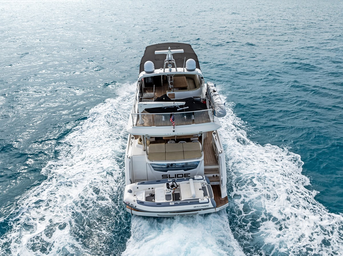 https://arconyachts.ams3.digitaloceanspaces.com/115882/conversions/large_4494265-optimize.jpg
