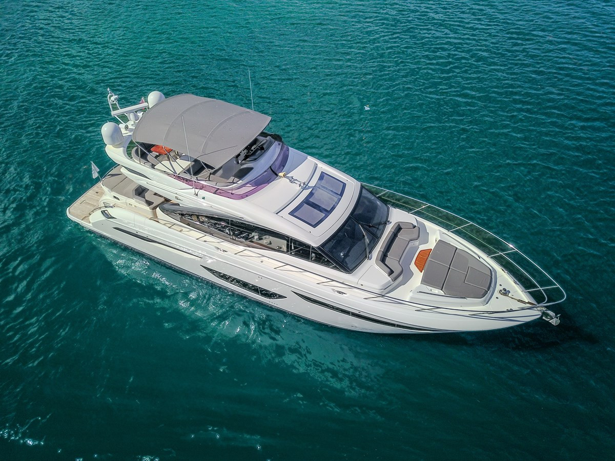 https://arconyachts.ams3.digitaloceanspaces.com/115985/conversions/large_4498779-optimize.jpg