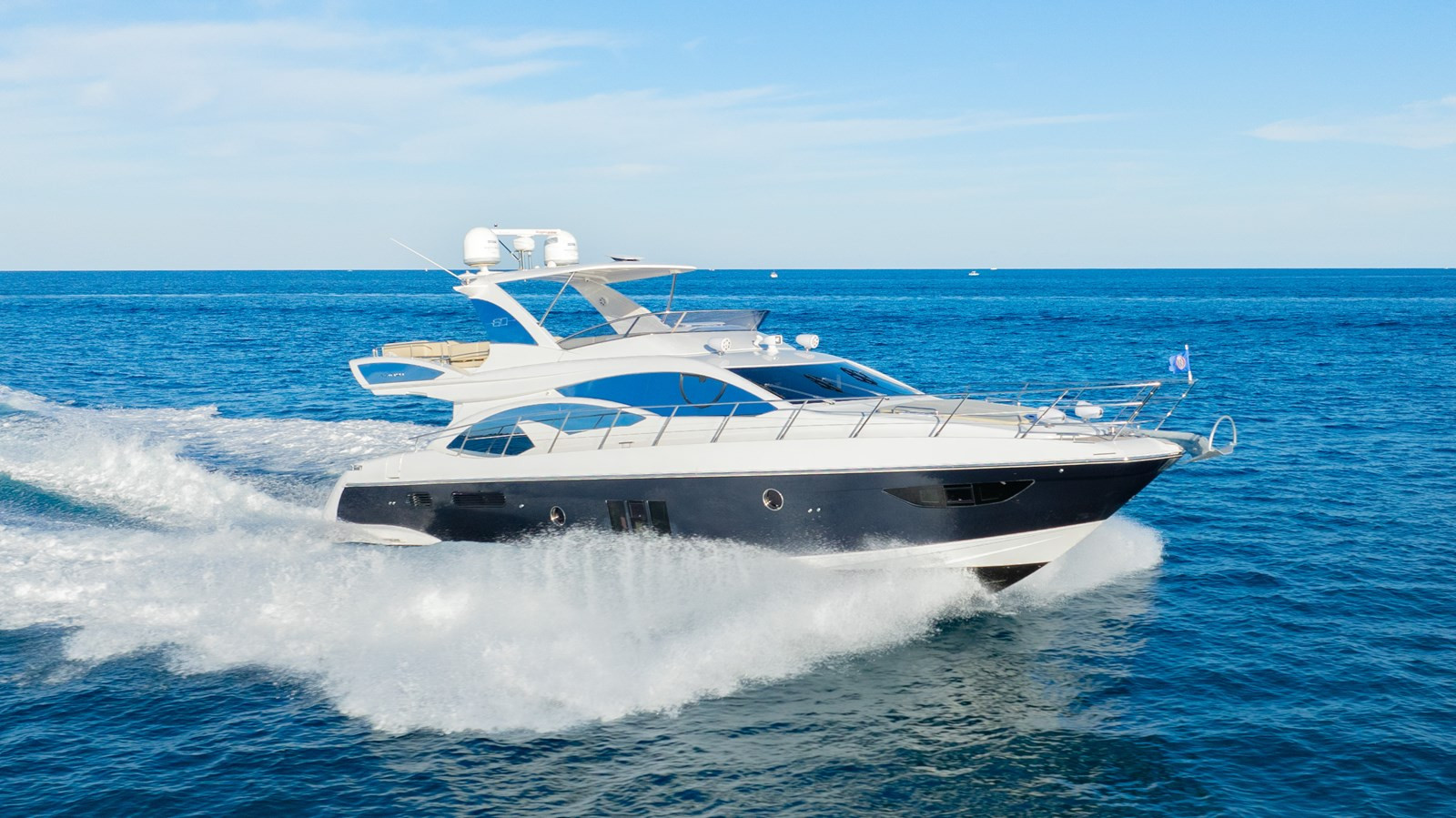 https://arconyachts.ams3.digitaloceanspaces.com/115991/conversions/large_4545596-optimize.jpg