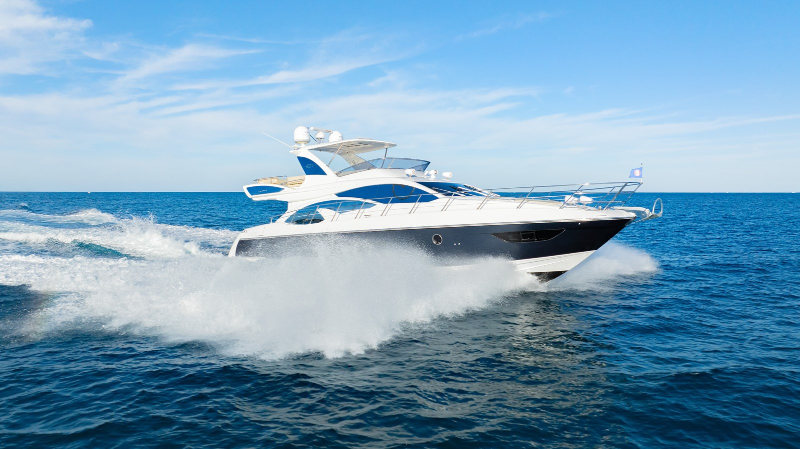 https://arconyachts.ams3.digitaloceanspaces.com/116136/conversions/large_4545646-optimize.jpg